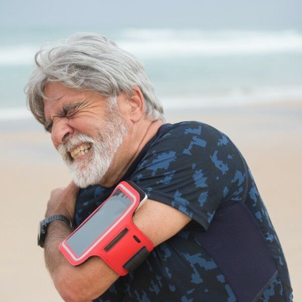 Home 7 Quem tem dor no ombro pode fazer musculação