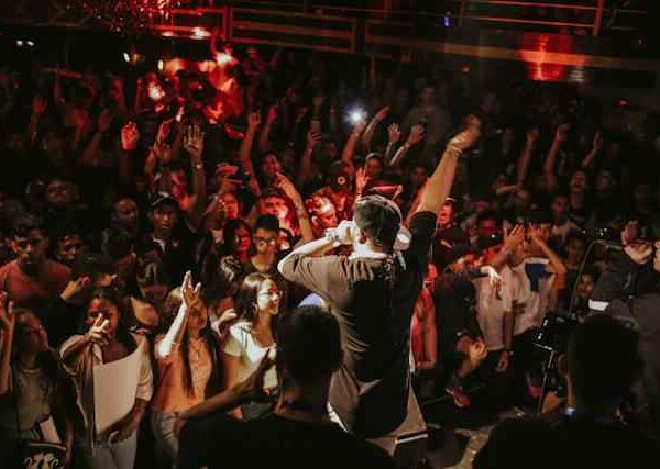 rotina de idolatria a um artista