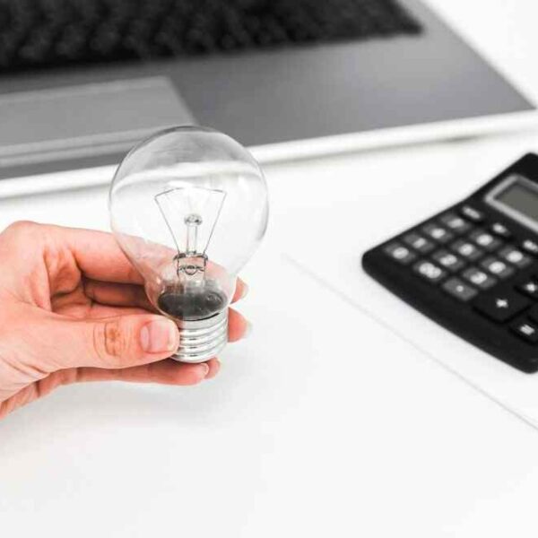 Home 8 Dicas para reduzir a conta de luz