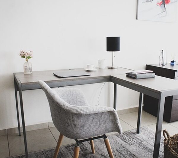 Home 9 Como transformar a decoração do escritório com simples mudanças