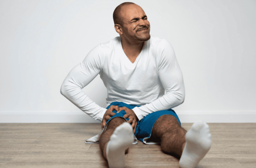 Home 1 Espondiloartrite com acometimento do joelho