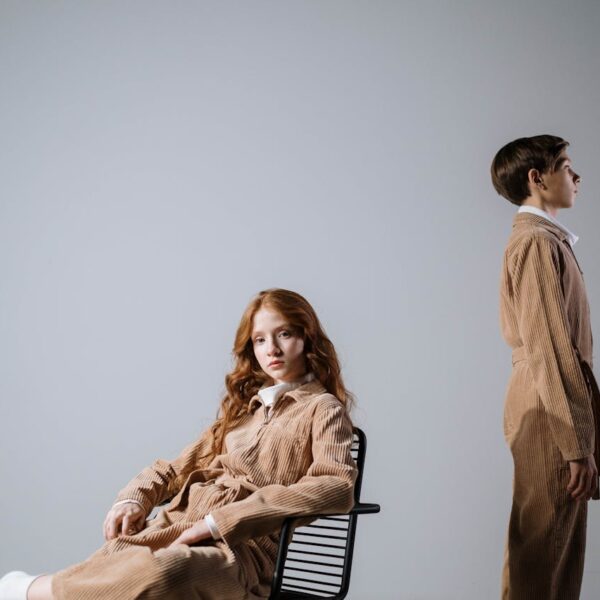 A diferença entre agenciamento e empresariamento de modelos